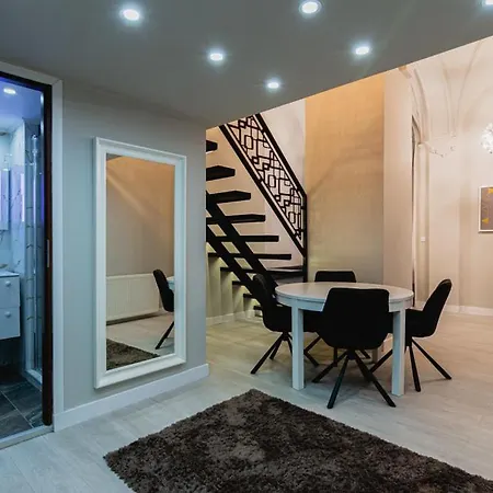 Aparthotel City Loft *